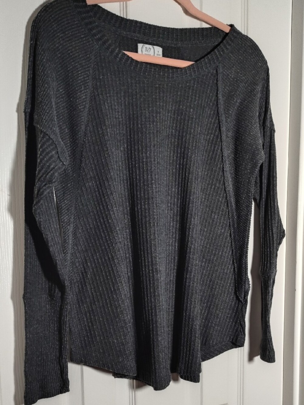 🍡 Charcoal Heather Ribbed And Waffle Long-Sleeve Top Medium - Picture 4 of 10
